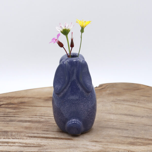 Vase en forme de lapin bleu en grès Victoria Céramique